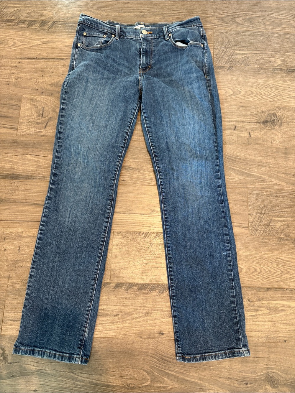 Levi’s 505 Straight Jeans - Medium Blue